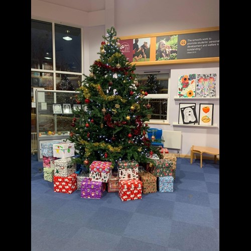 Christmas tree 2.jpg