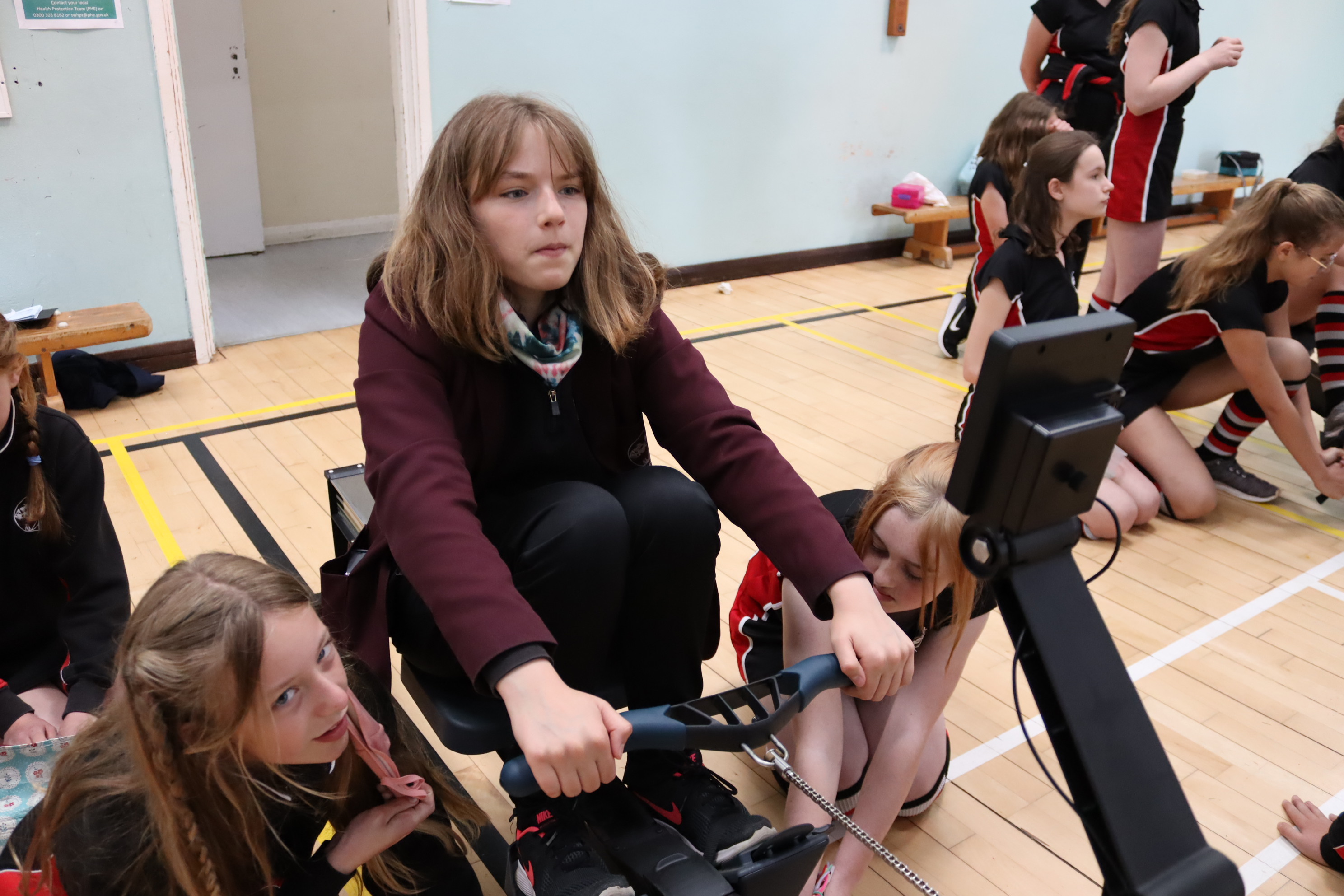 Yousafzai rowing.JPG