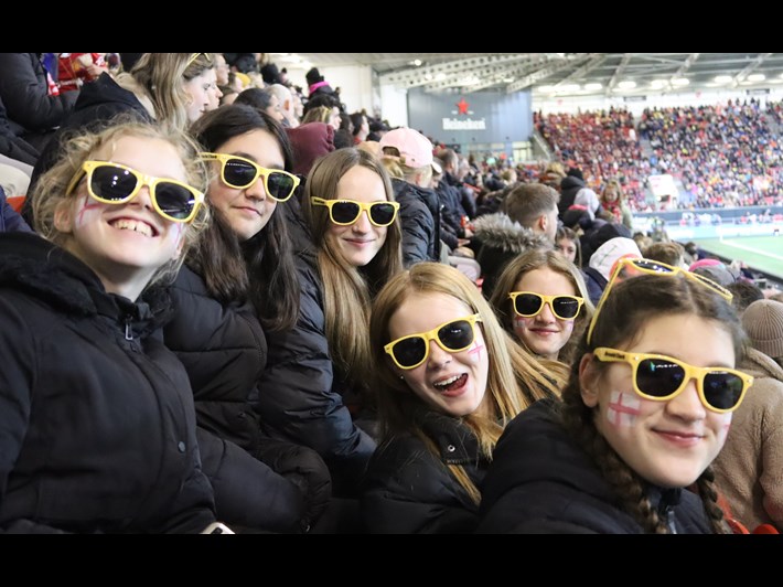 Lionesses.JPG