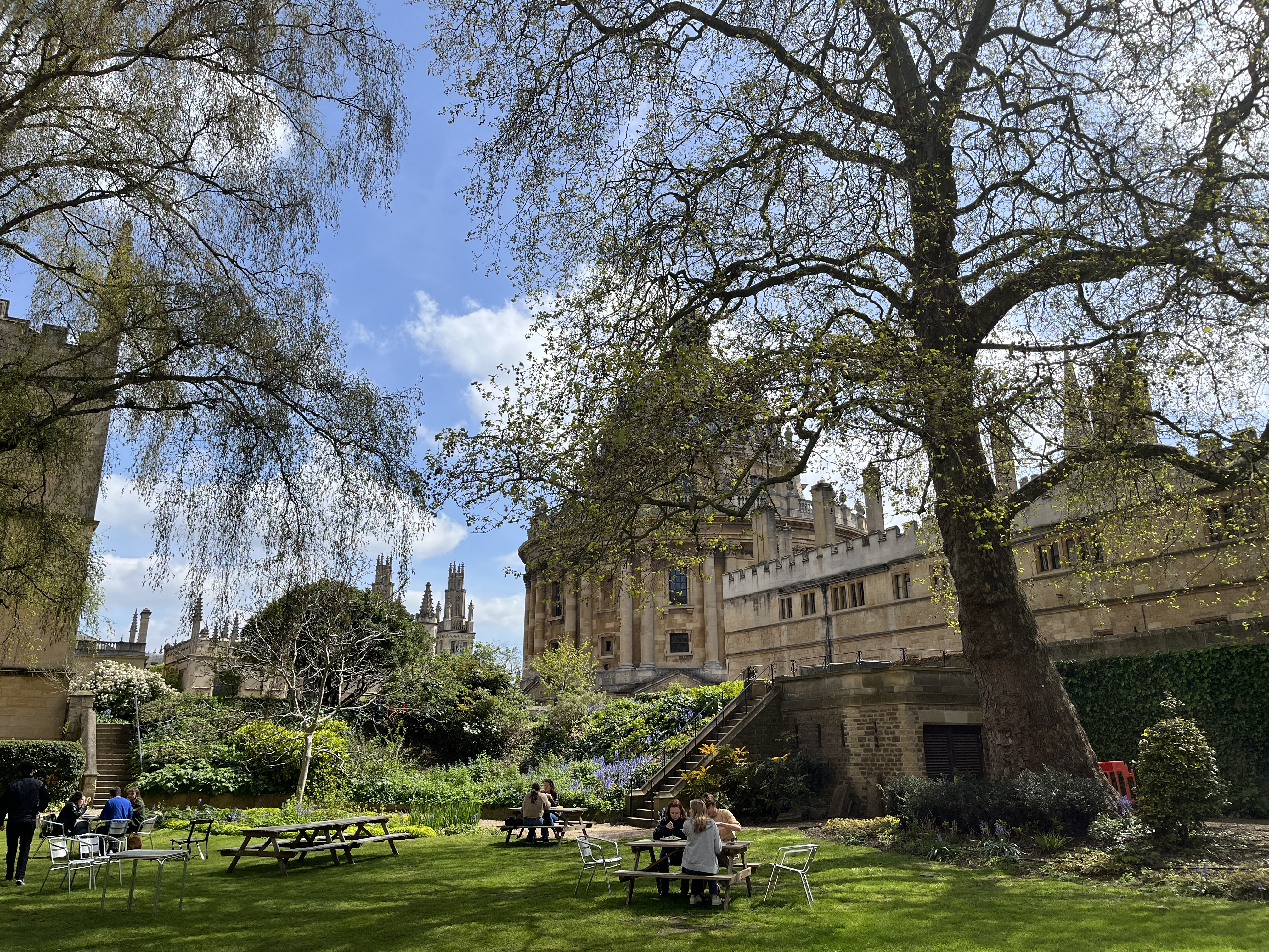 Oxford sixth form trip.png