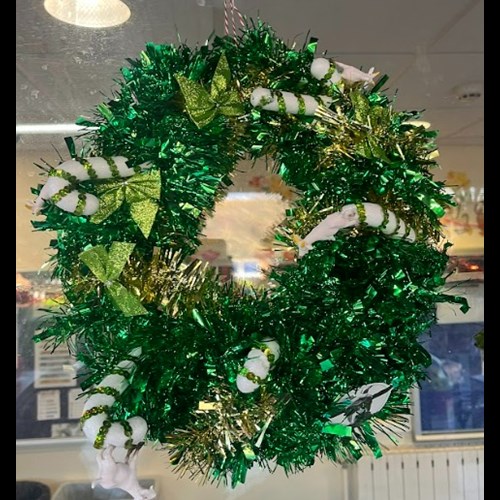 8P1 wreath.jpg